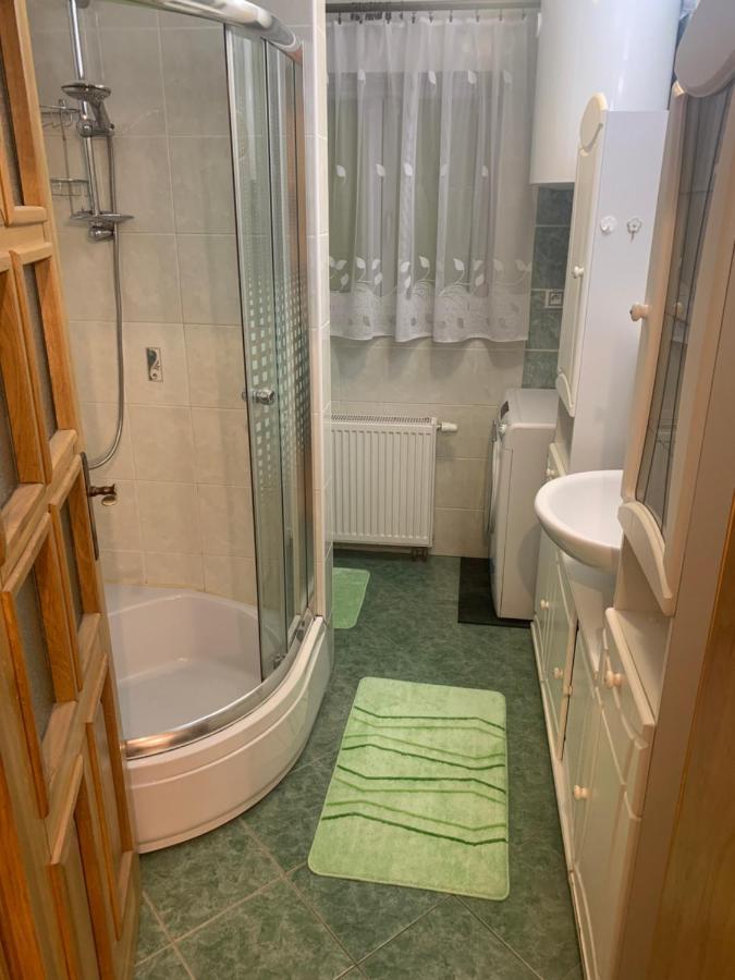 Apartman Slunecnice S Terasou Ceske Budejovice Exterior photo