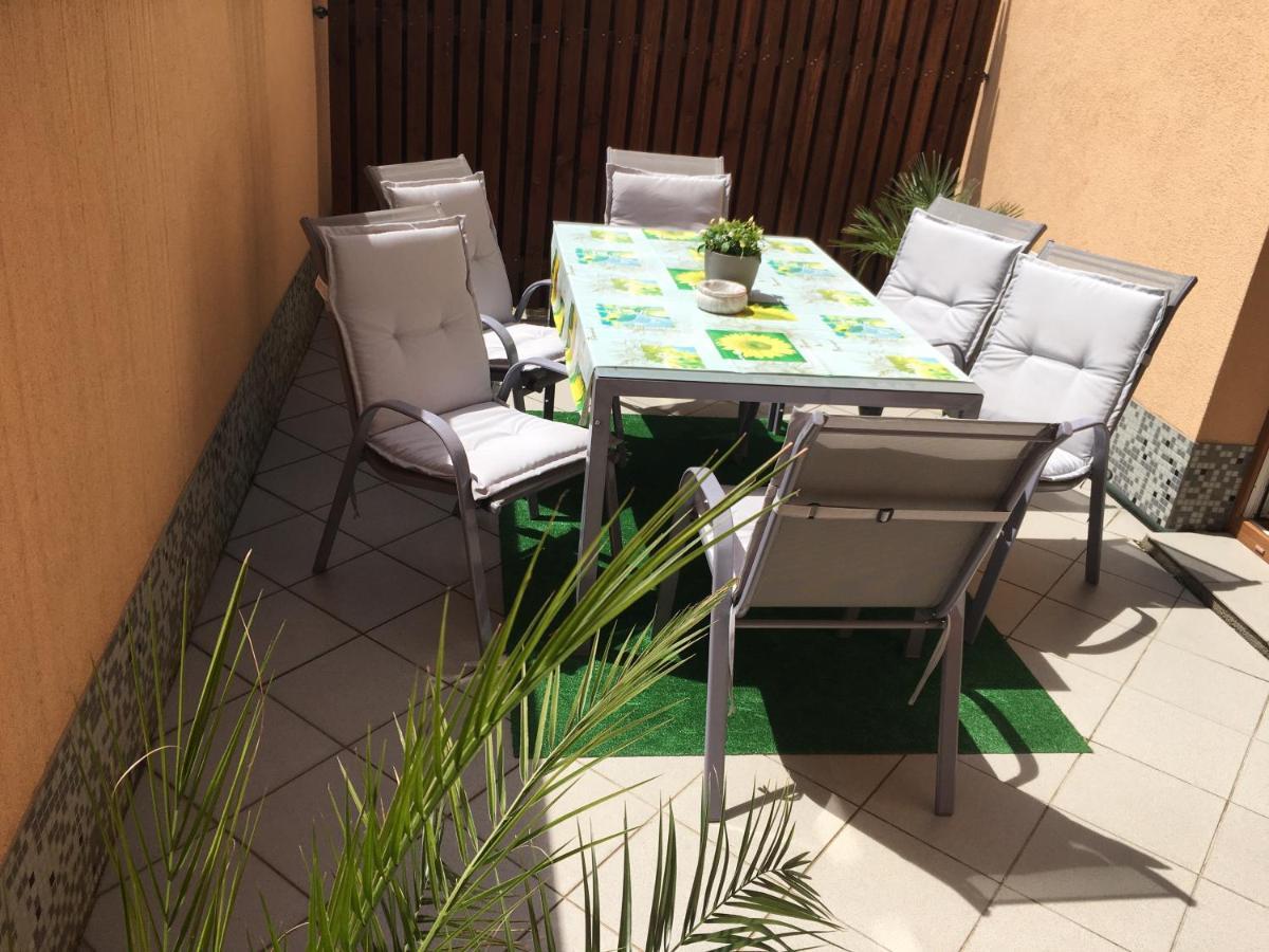 Apartman Slunecnice S Terasou Ceske Budejovice Exterior photo
